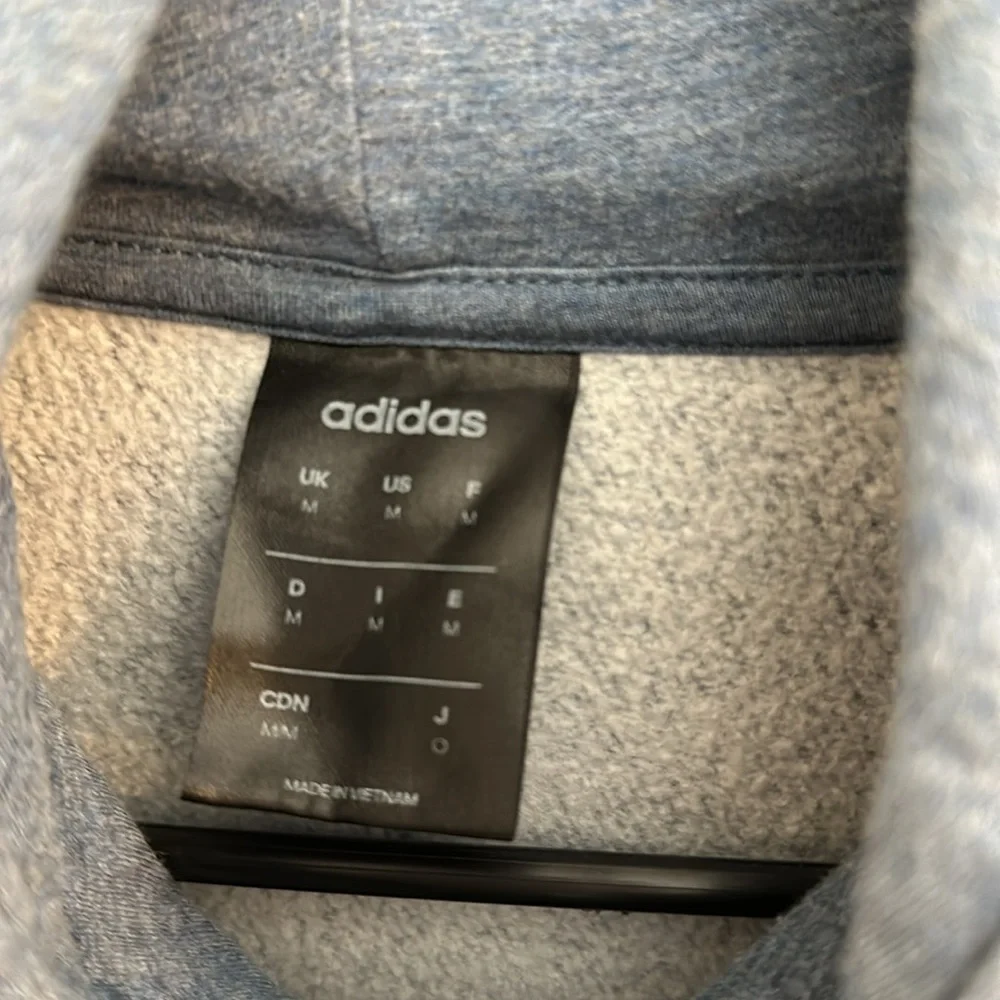 Adidas Men's Hoodie Medium